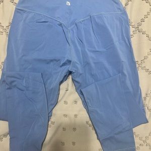 BuffBunny XL blue leggings